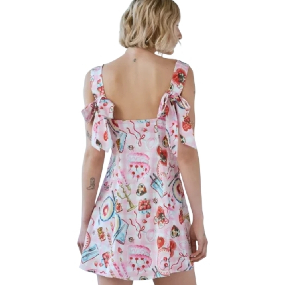 URBAN OUTFITTERS viral Valentine Bri double bow satin mini dress M - Picture 4 of 12